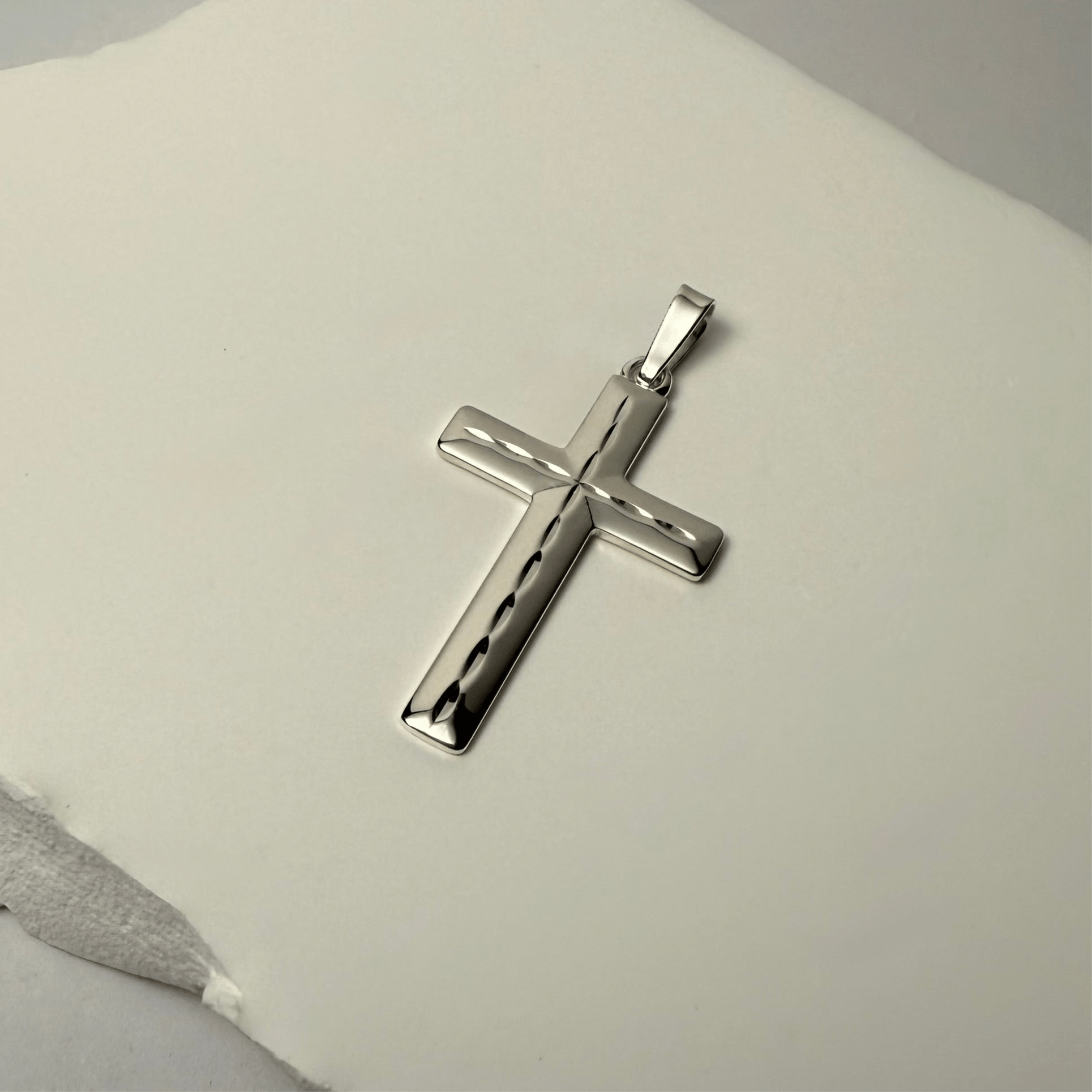Dash of Grace Cross (925 Sterling Silver) - Pendant - Men's Jewellery